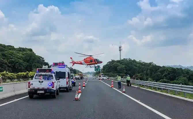 景谷高速公路汽车救援案例